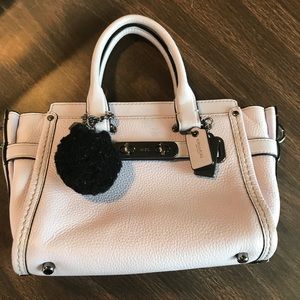 Ariana Grande Coach Kiti Swagger Bag